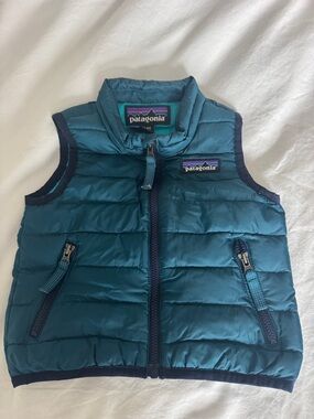 Patagonia Teal Blue Quilted Puffer Vest - Kids